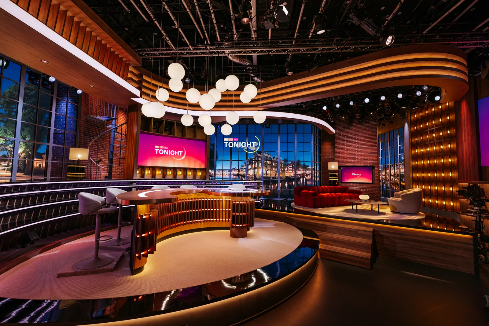 RTL Tonight